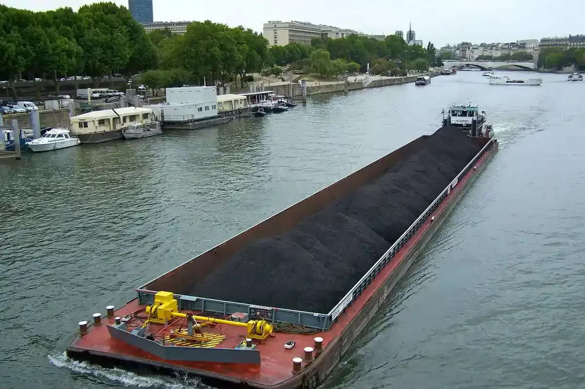 Jasa Rental Kapal Tongkang Termurah di Bitung
